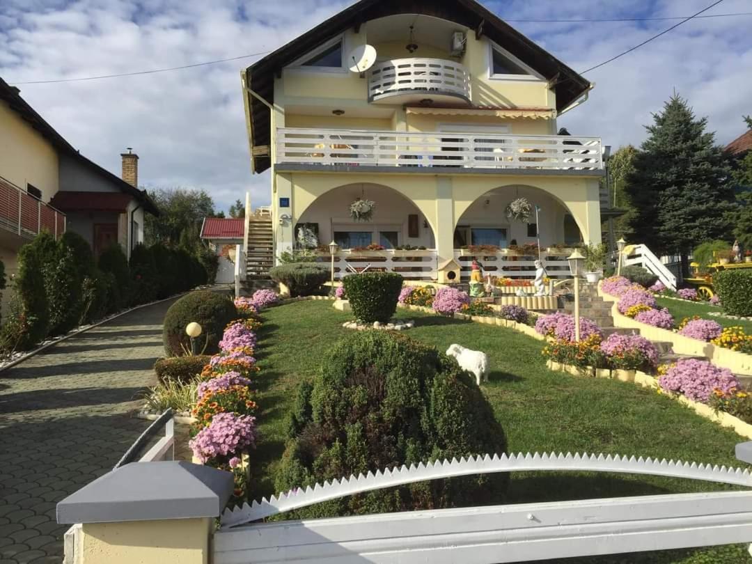 Sobe Opacak Otel Slavonski Brod Dış mekan fotoğraf